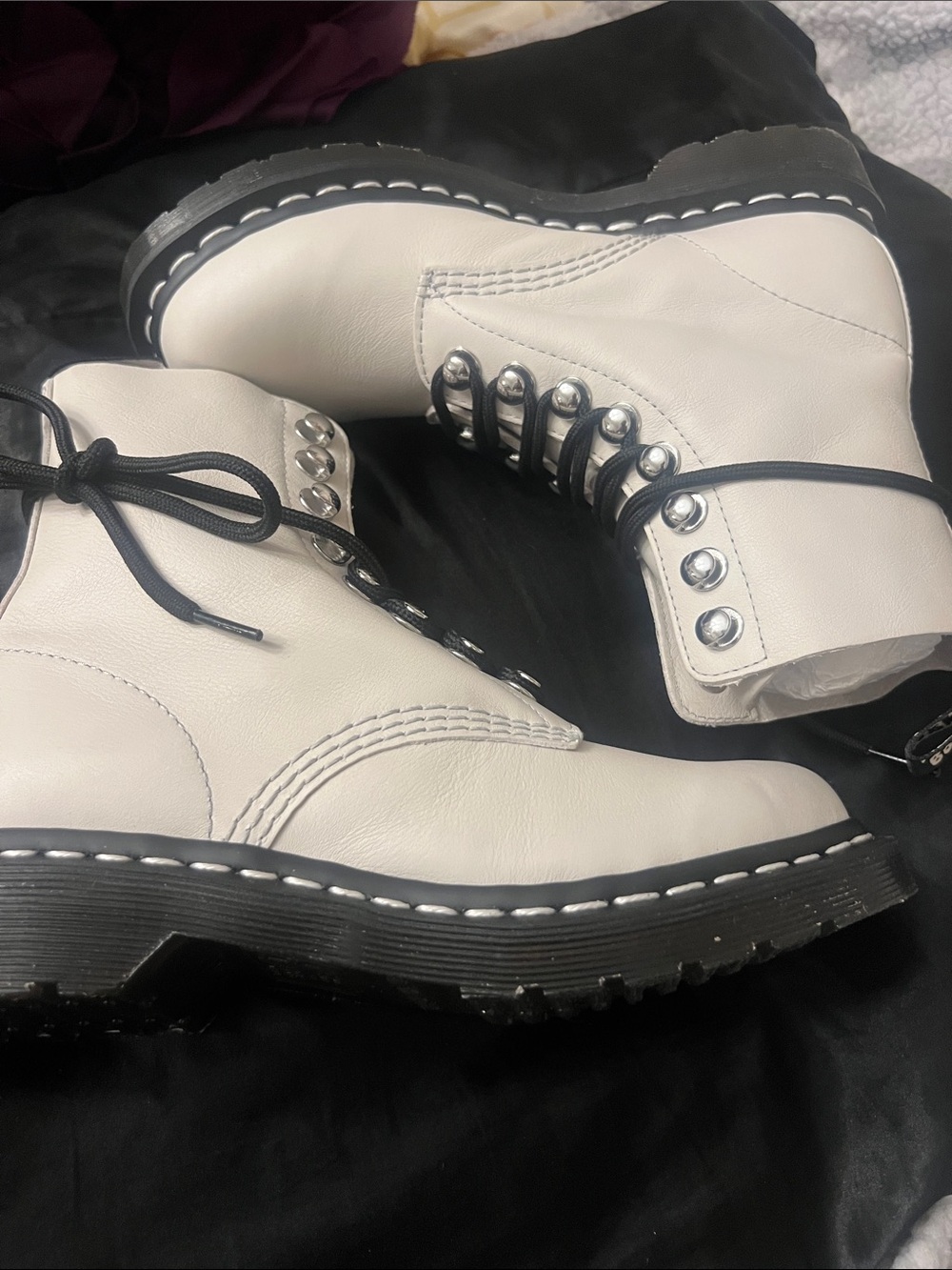 NWT Dr martens 1460 HDW Bone Virginia boots size 7 - Picture 8 of 10